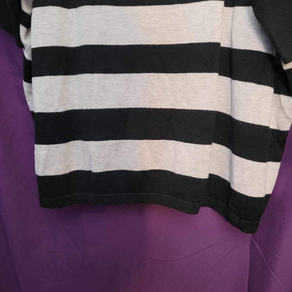 AB Studio Plus Size Black & White Striped Short Sleeve Oversized Sweater - Picture 6 of 7